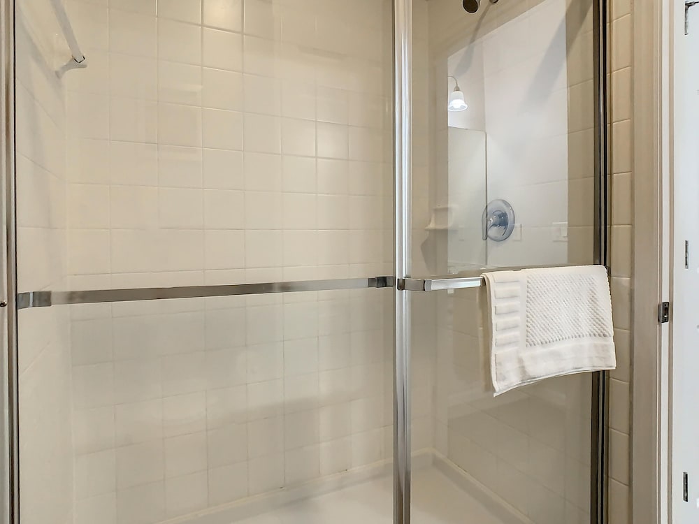 Family Oasis Near Disney - Pool Resort Access