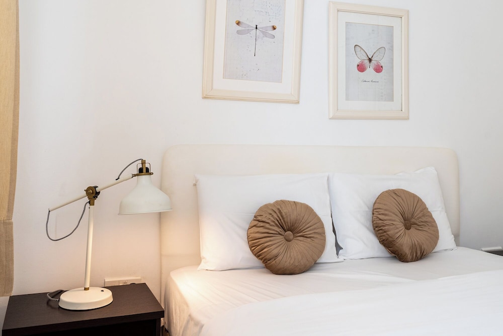 Levante - 2-BR Apt. & Terrace in Larnaca