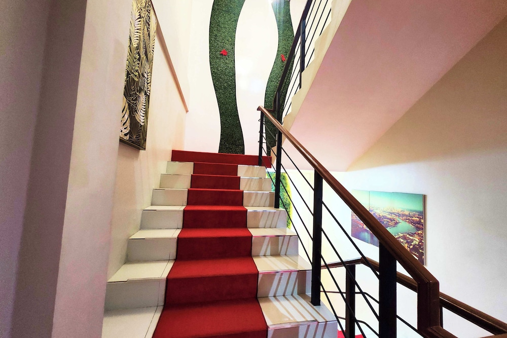 DLT Suites Cebu powered by Cocotel