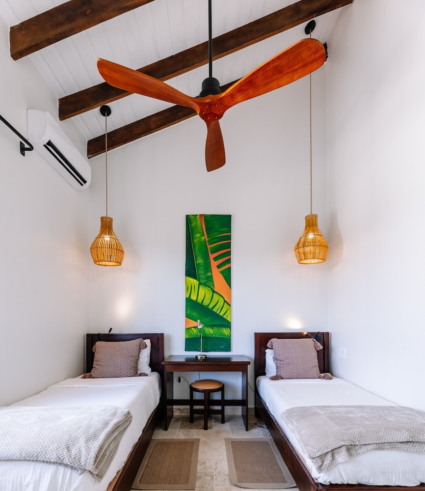 The Lodge at Jaguar Reef