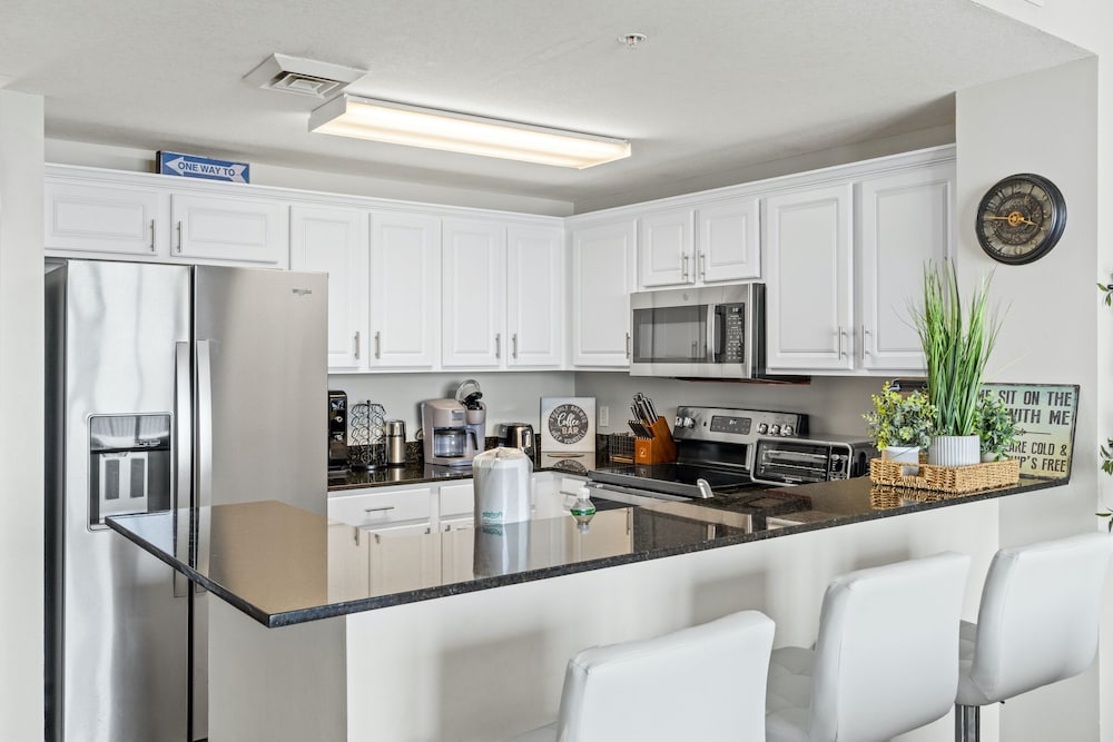 Calypso Beach Resort by Panhandle Getaways
