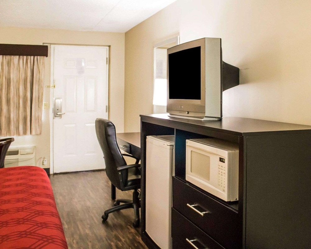 Econo Lodge Columbus West