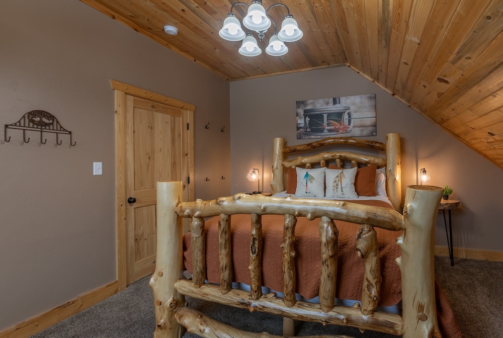 Black Bear Lodge