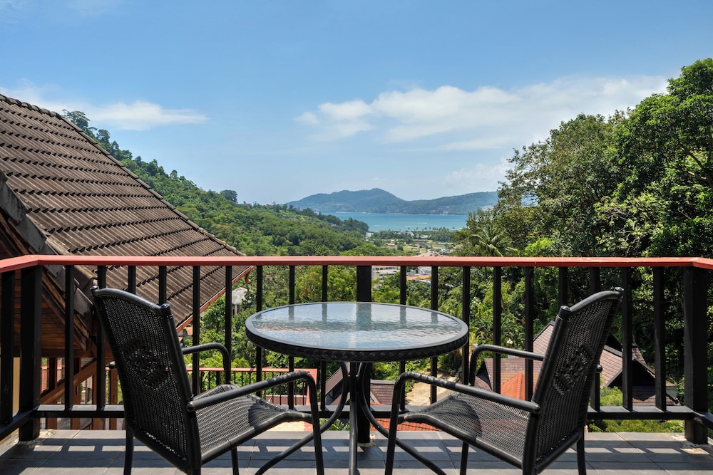Emerald Hill Villas