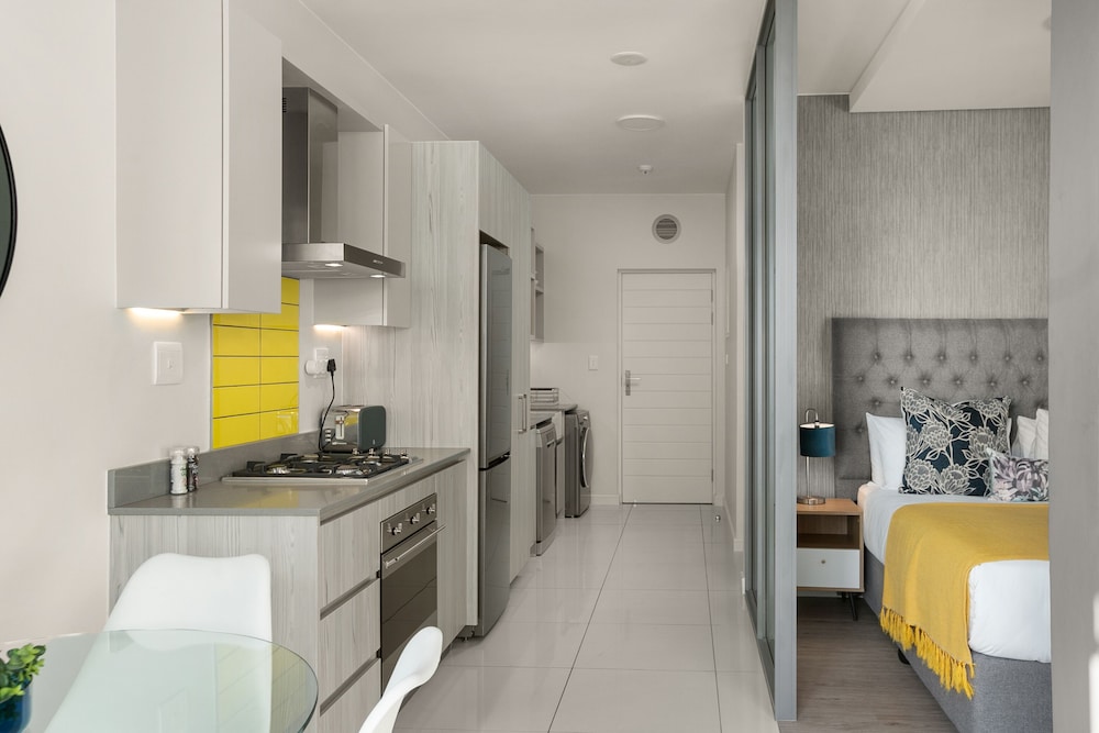 The Median Apartments
