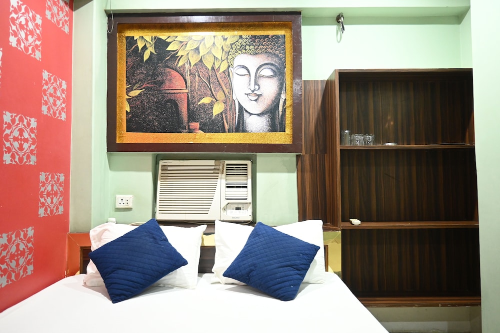 Hotel Aditya