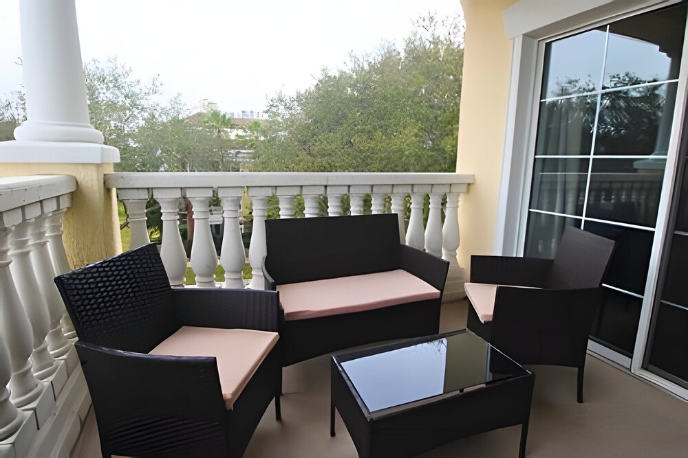 Modern 3BD Retreat 10 Guests Near Disney