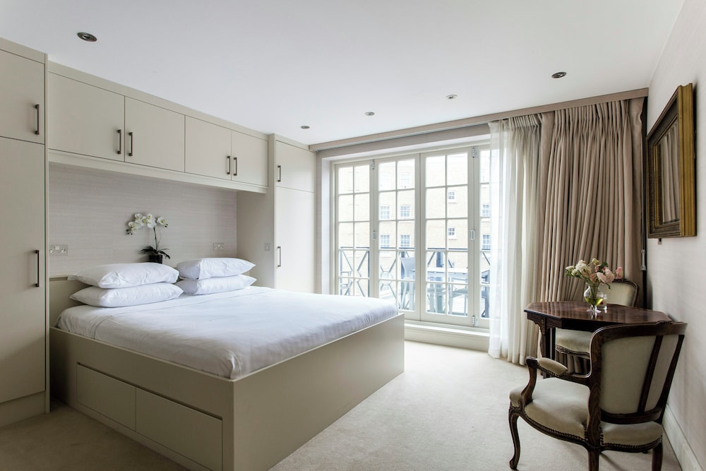 Cadogan Place IV by Onefinestay