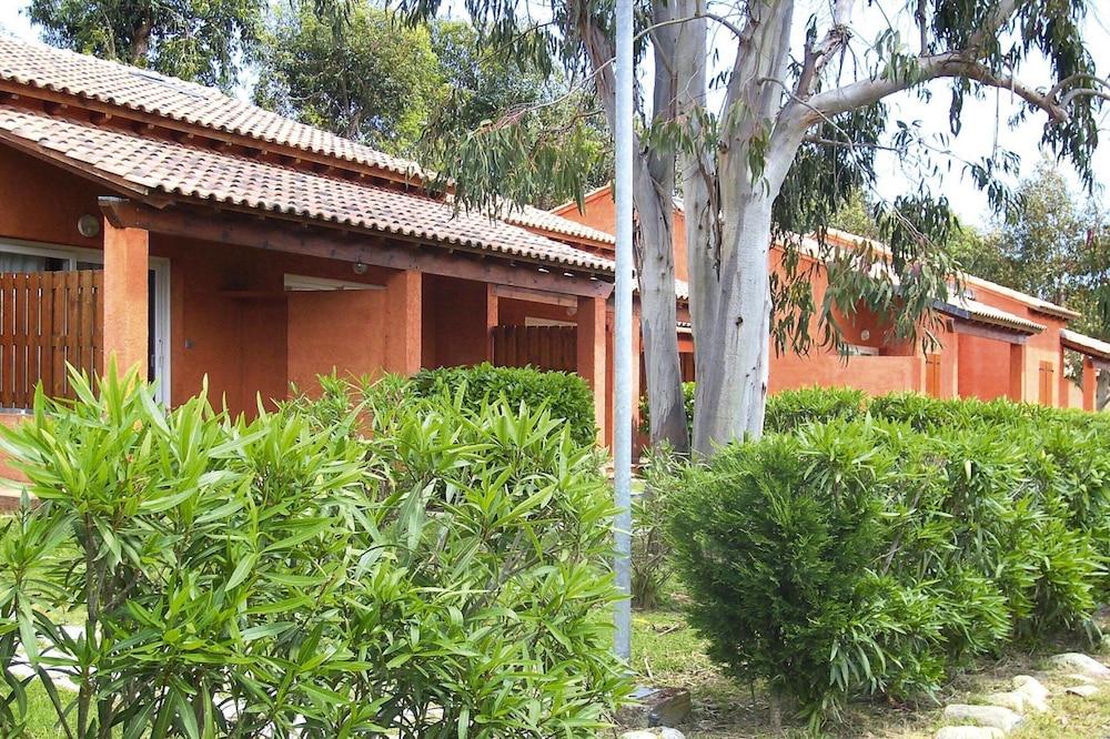 Apartment in Ghisonaccia Near Sandy Beach