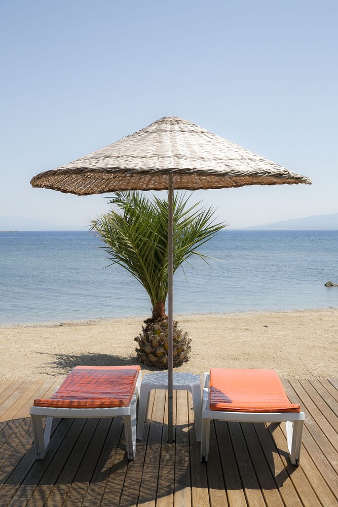 Bodrum Sea Side Beach Club Otel - Image 27