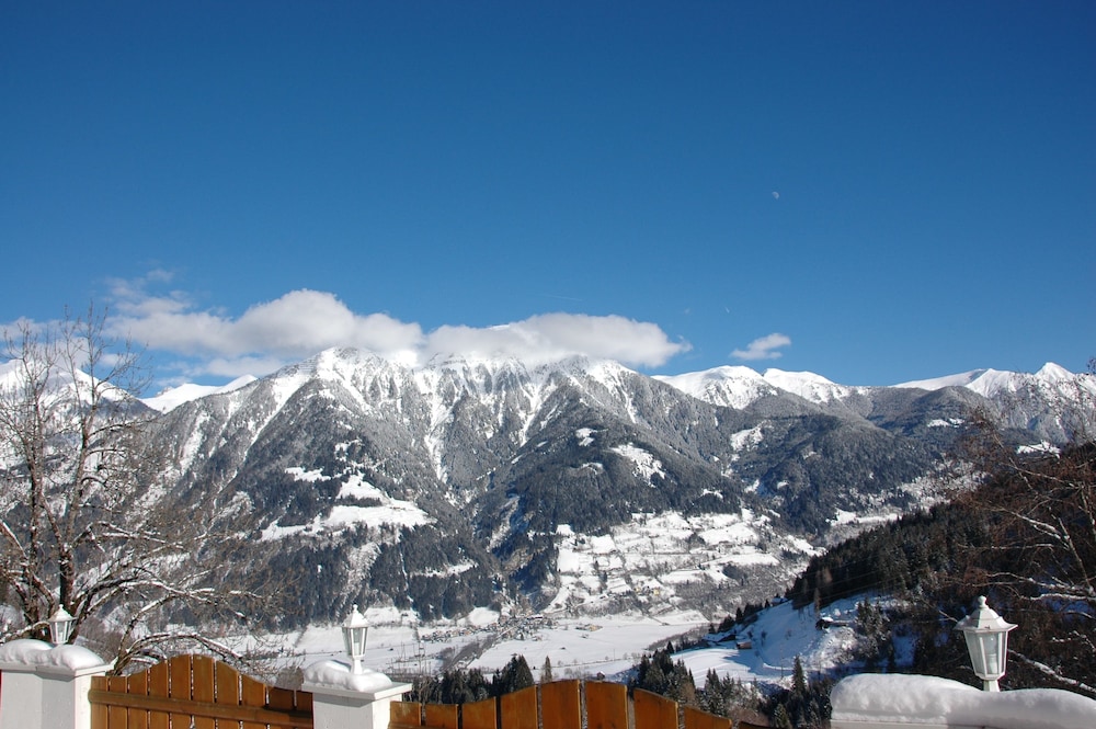 Hotel-Pension Lackenbauer