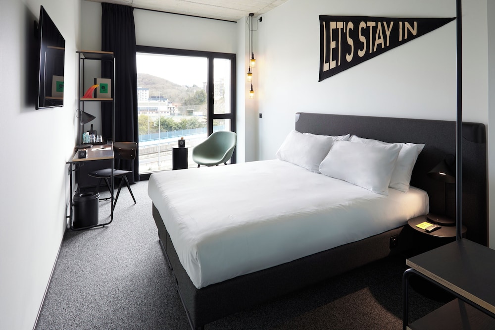 San Sebastian Vacations - The Social Hub San Sebastian - Property Image 16