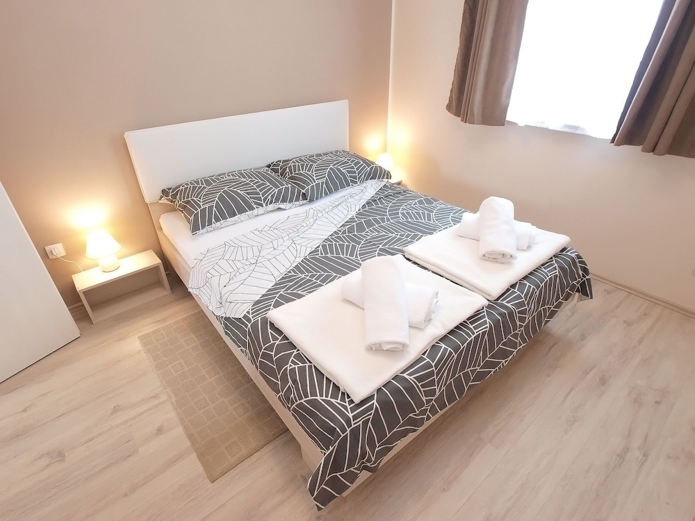 Apartment 1449 view 5