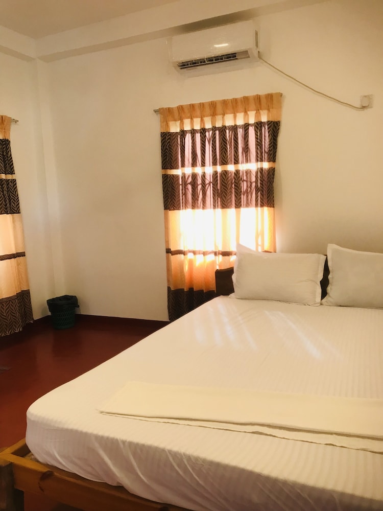 Villa Moon Breeze Nilaveli view 3