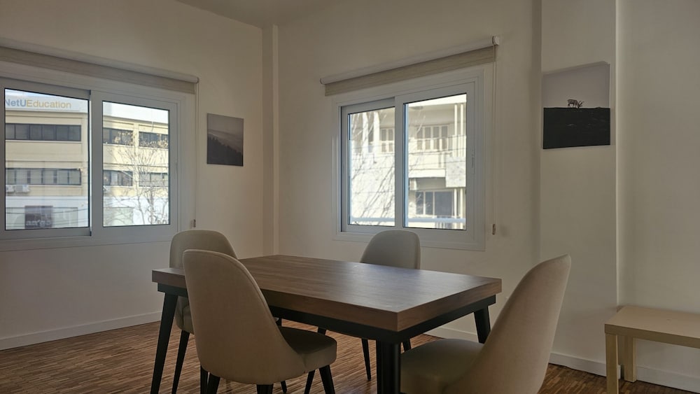 92 NIC - Stay Hydra Comfort Apartment