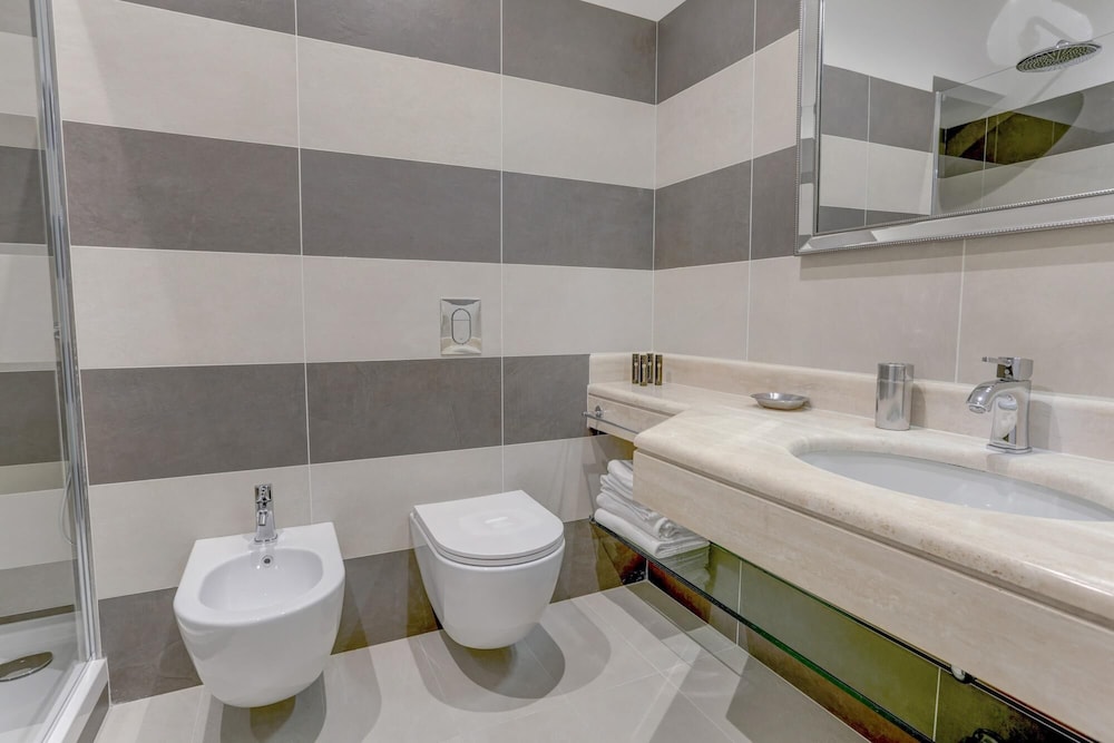 A2 Piazzetta Margutta - A2 - My Extra Home