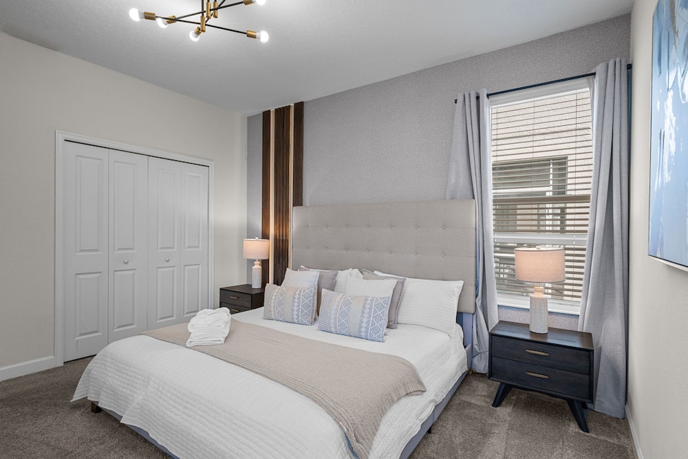 Chic 5bed Home Close to Disney Parks