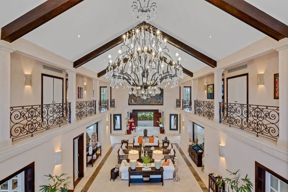 Sophisticated Villas With Private Pools and Staff
