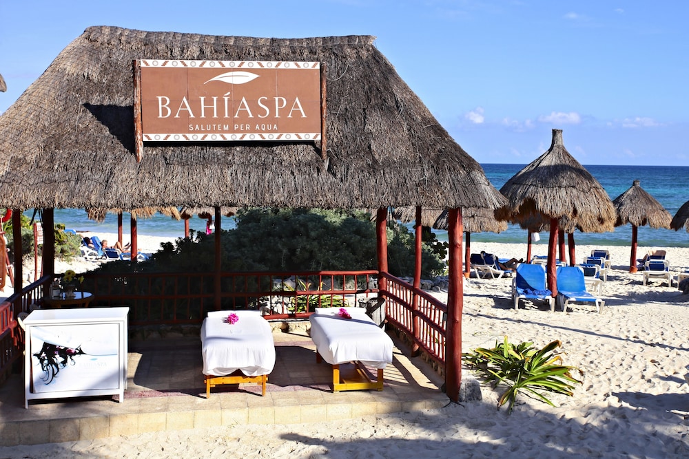 Bahia Principe Vacation Rentals - Four-Bedroom House