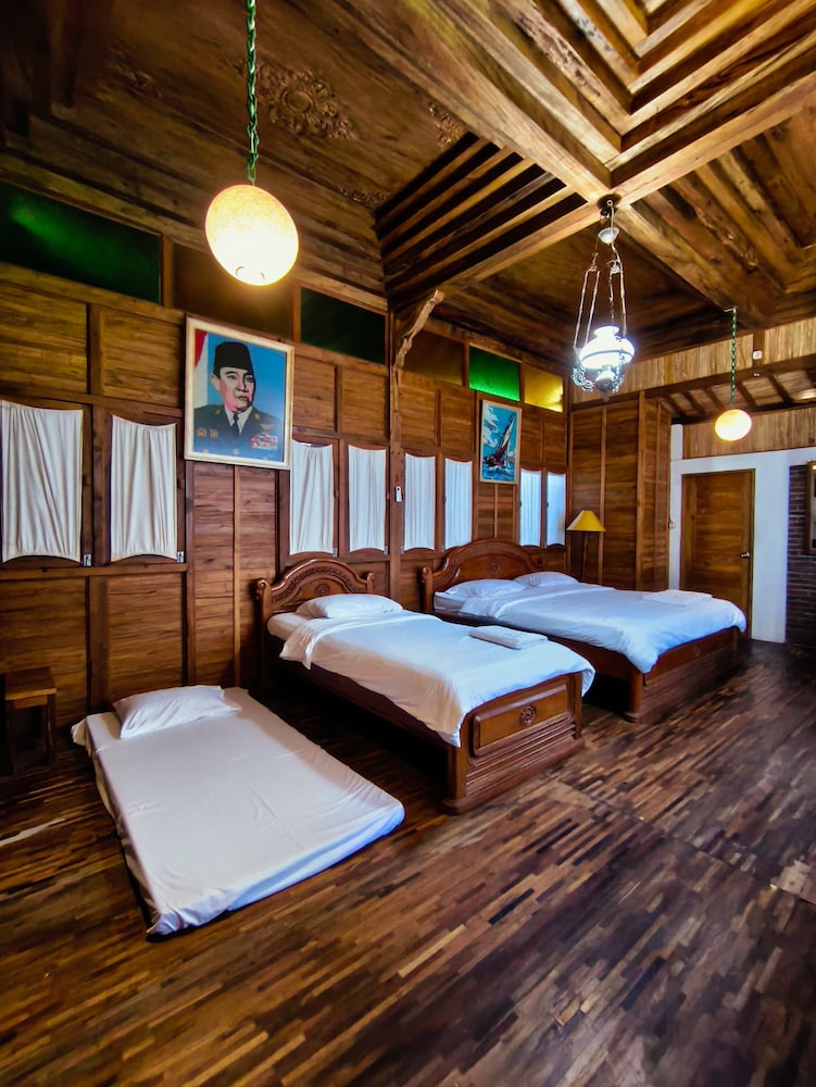 The Sarimbit Heritage Villa Yogyakarta