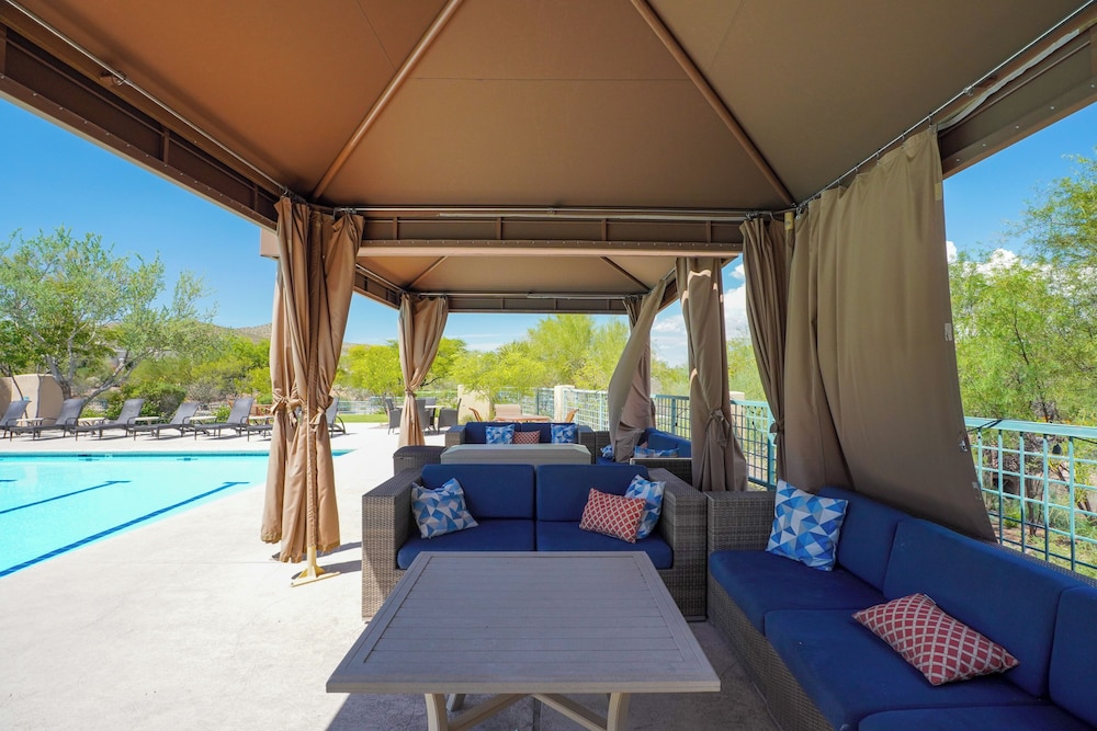 Amazing Desert Views! Tucson Casita on Golf Course
