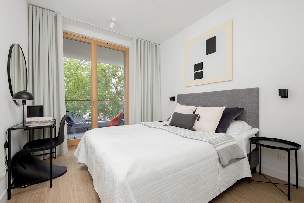 Domaniewska Mokotów by Renters Prestige