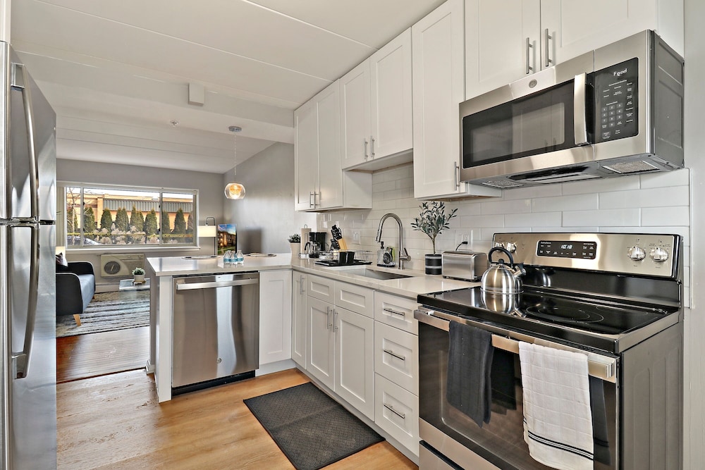 Recharge in Charming 1BR Apt - Salem 5A