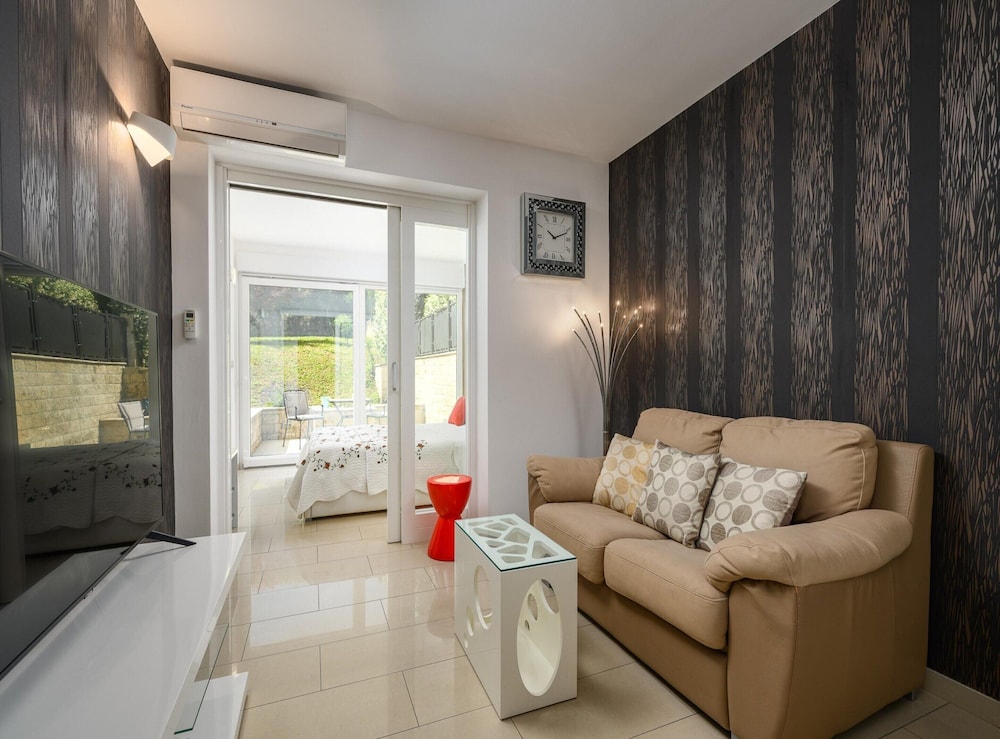 Apartment in Porec Near Rock Beach