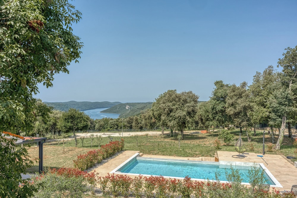 Finca Tanja Lim Bay Hideaway