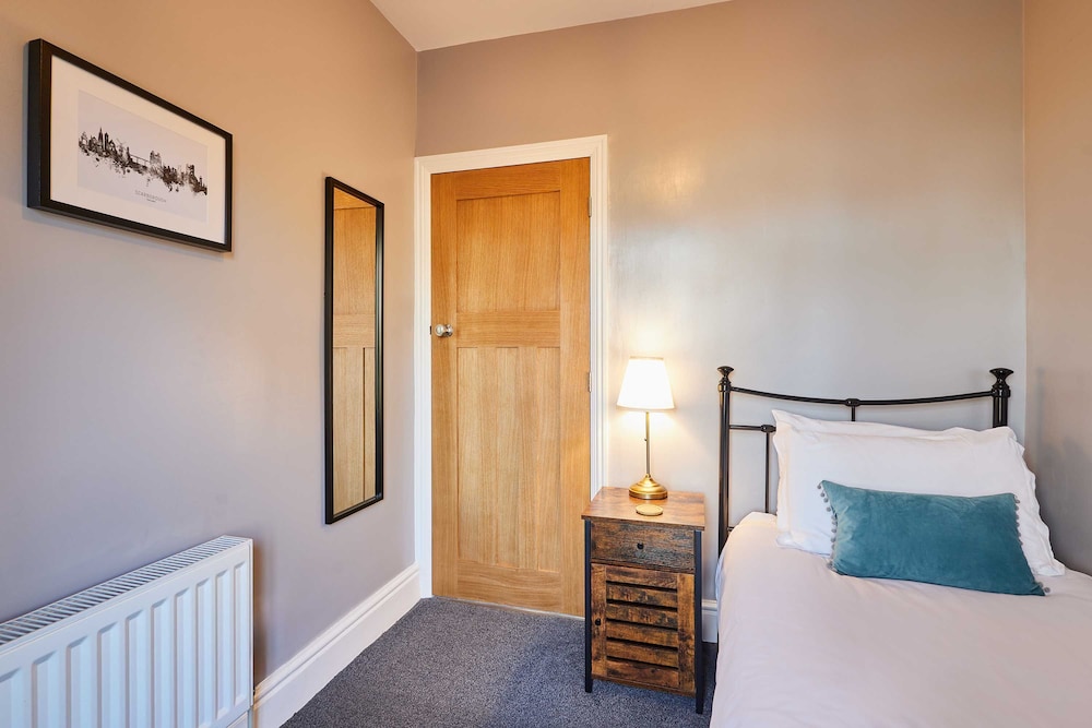 Host Stay Peasholm Place