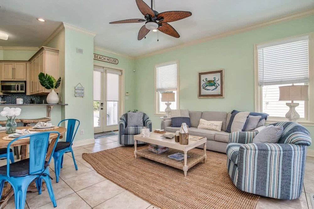 Beach Walk Retreat Heated Pool Golf Views Main Guest House Sleeps 15