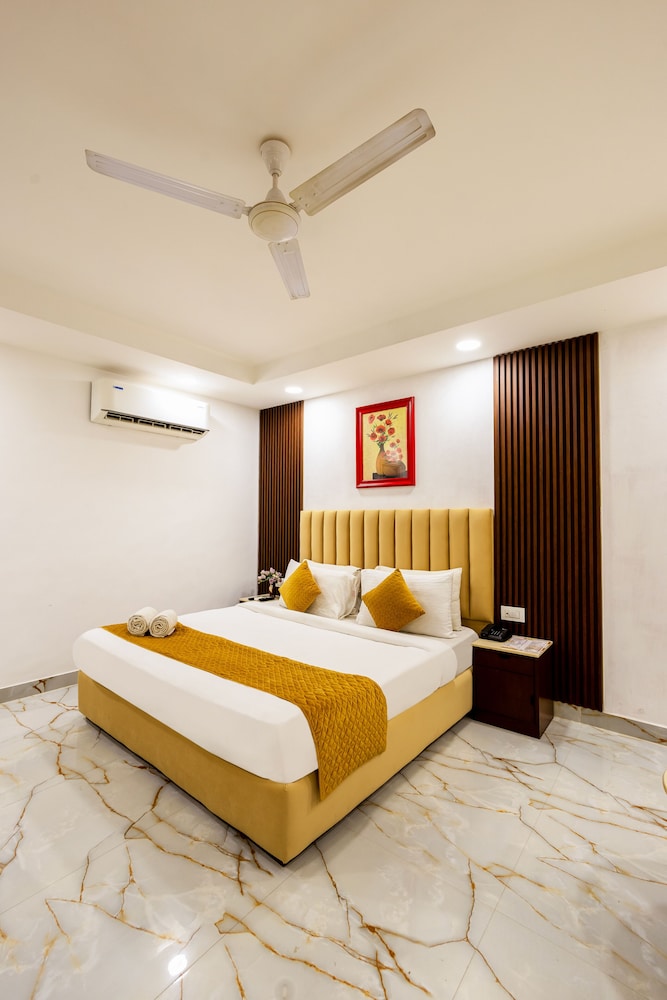 Hotel Palazzo Inn Mansarovar Garden