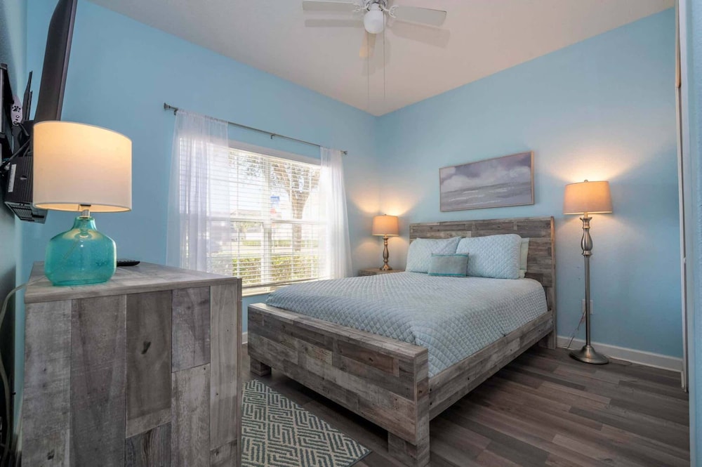 Disney Days & Poolside Nights At Storey Lake