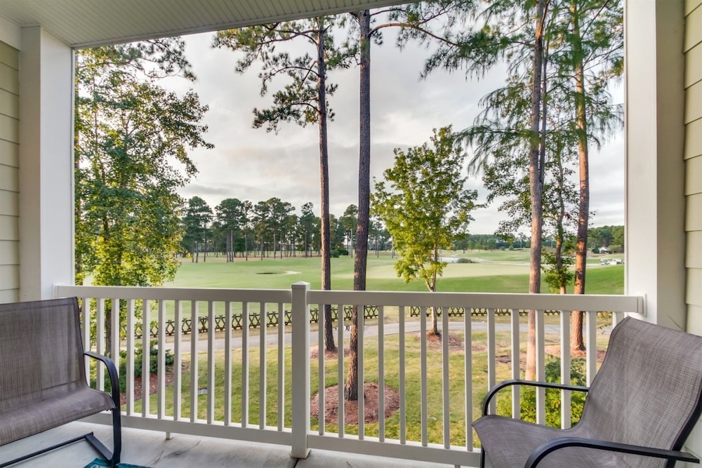 World Tour Golf Links Condos by Escape view 4