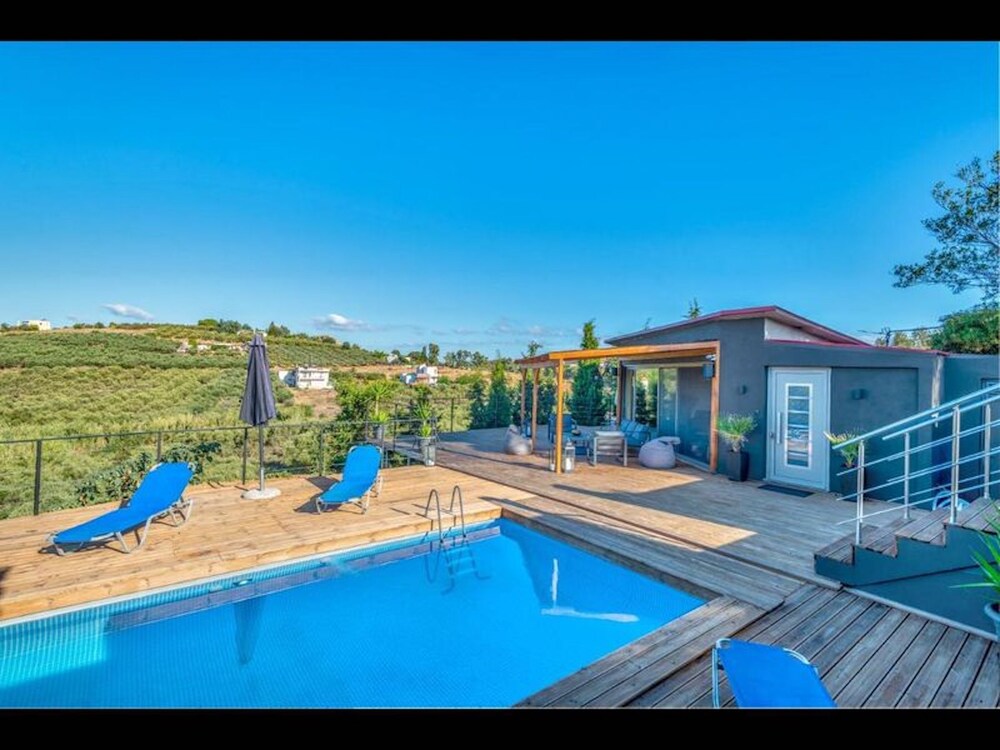Private Pool Villa GGK