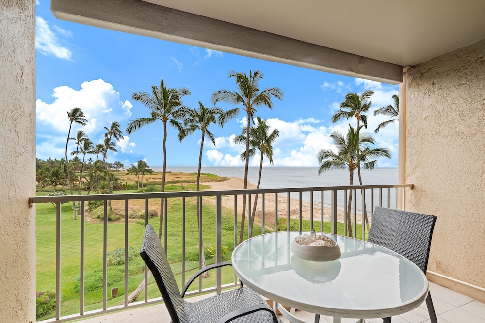 Menehune Shores 421 2 Bedroom Condo