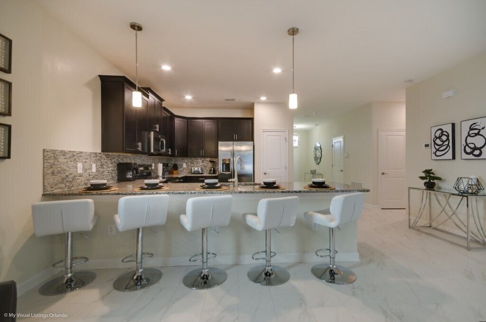 Themed Kids Room & Movie Theater Room 8 Bedroom Villa by Redawning - Image 5