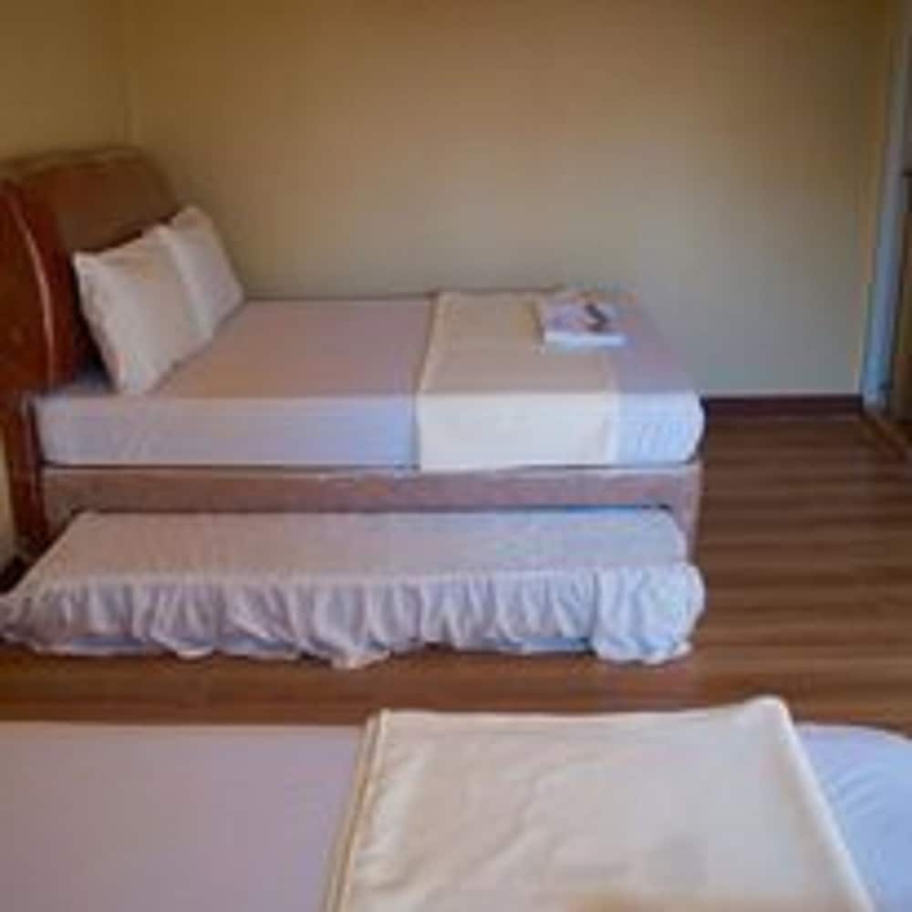 Hana-Natsu Resorts Pool & Hotel, Morong - 12