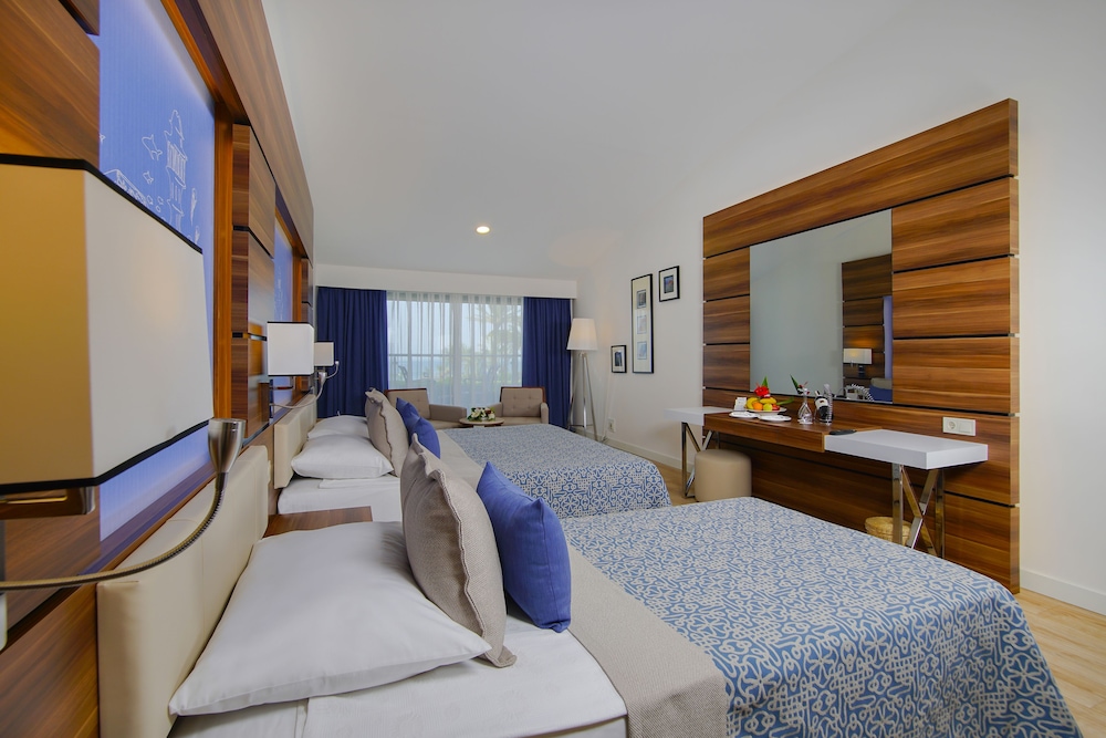 Limak Atlantis De Luxe Hotel & Resort - All Inclusive