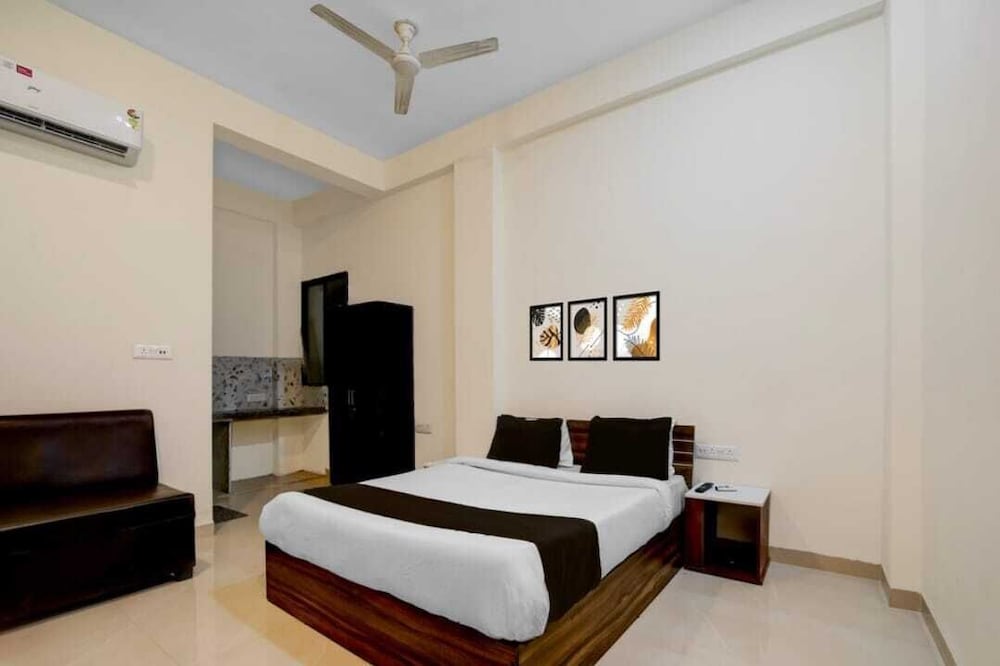Wishotel Xpress Hotel Royal Dream