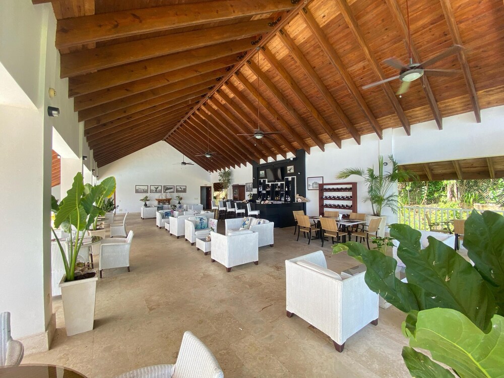 APARTAMENTO VISTA MARE 9-202