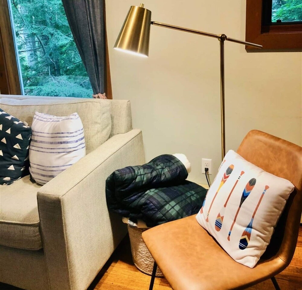 Guest House at Waters Edge