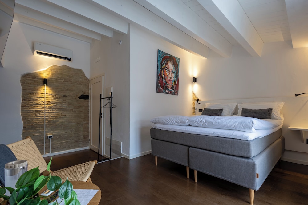 Amber B&B Hotel
