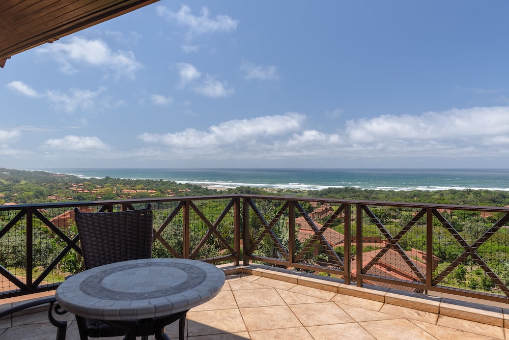San Lameer Villa Rentals 14328