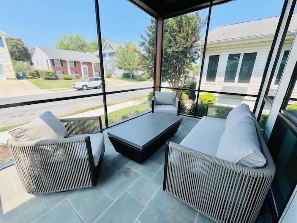 Sandalwood Street 306