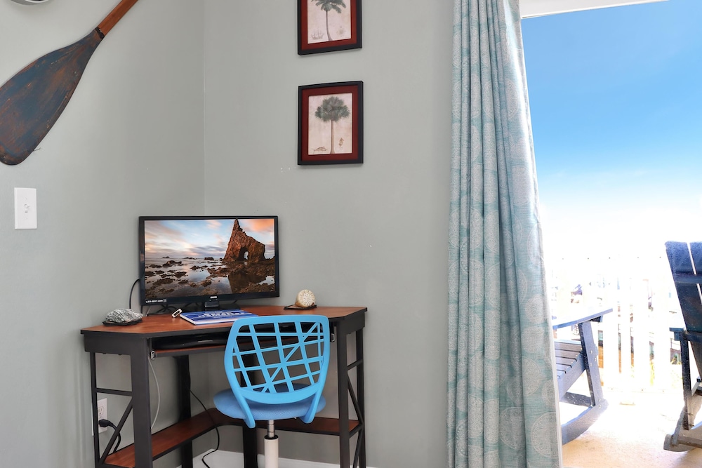 Waterside Village Condo 404 - Seadragon