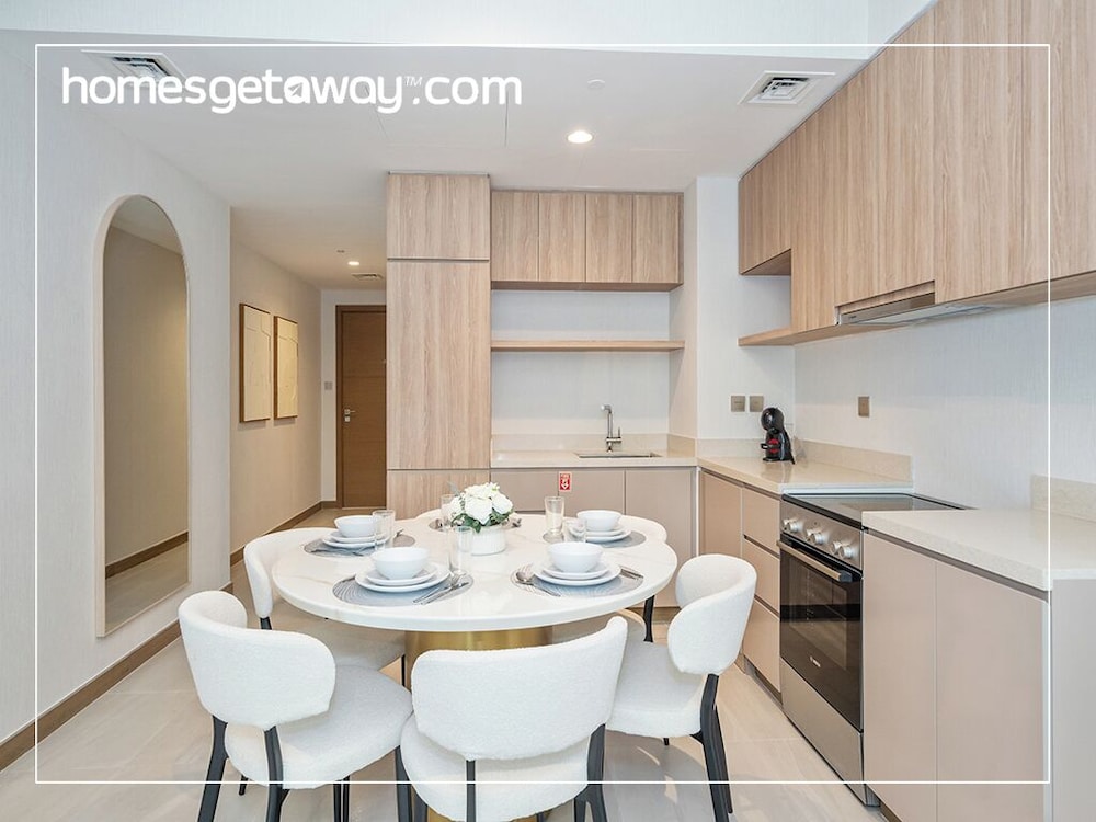 Stylish 2BR Fully Furnished Unit at Business Bay
