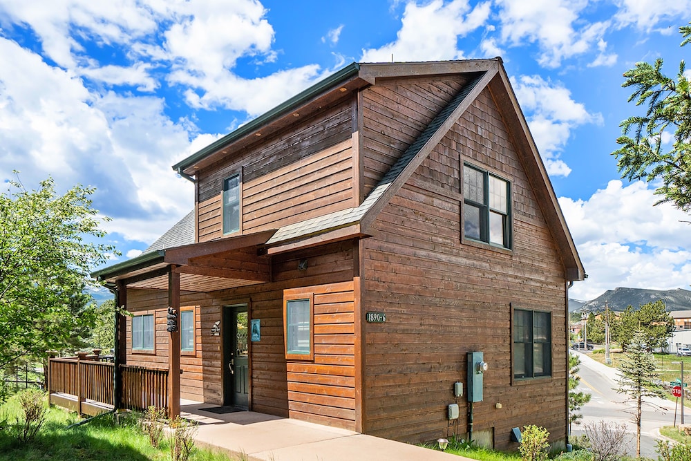 Cozy Solitude Cabins - Estes Park CO
