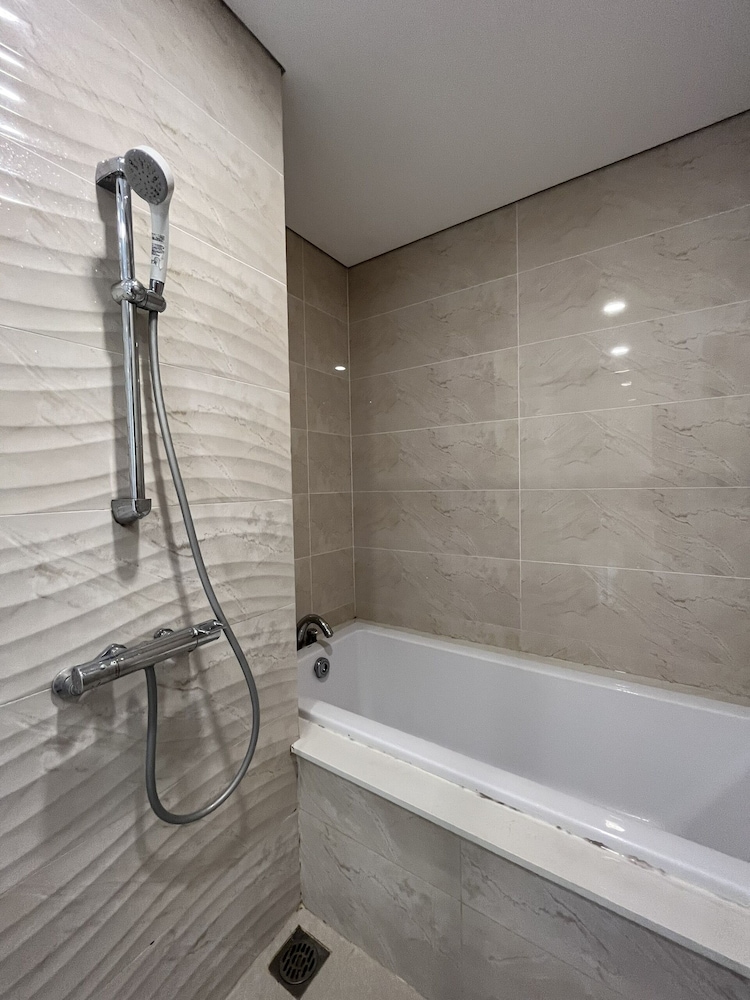 Vinhomes Gardenia - 2 Brs Apartment