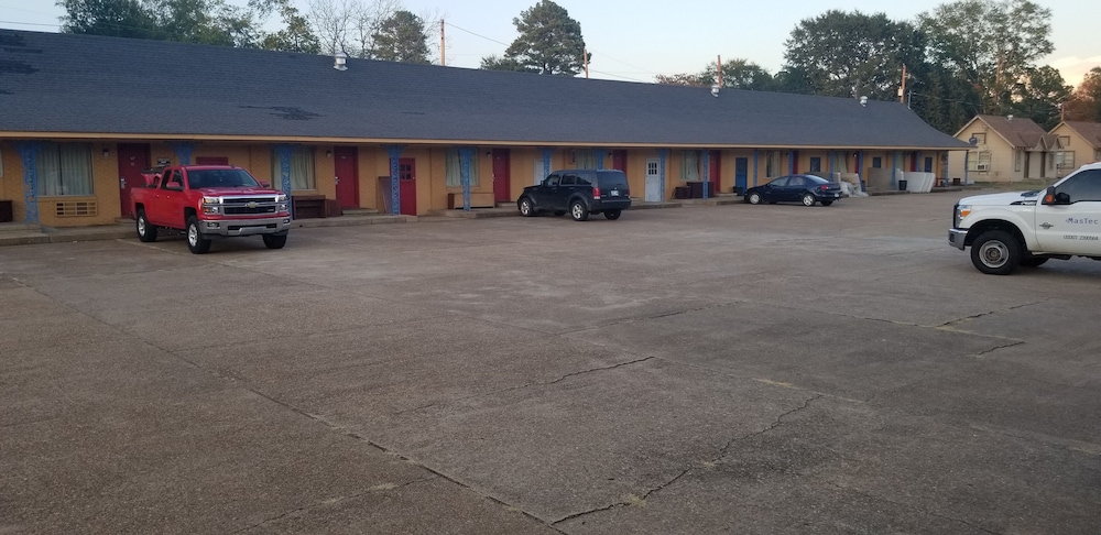 Budget Inn Magnolia